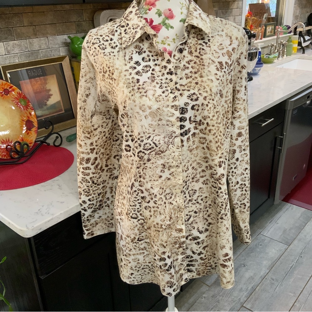 Chico's No Iron Button Front Long Sleeve Blouse Soft Cotton Large Tan & Brown